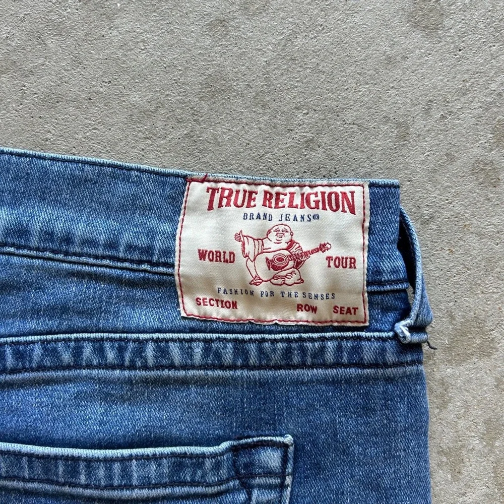 True Religion Jeans Size 40x34 Blue Medium Wash Denim Ricky Relaxed Straight